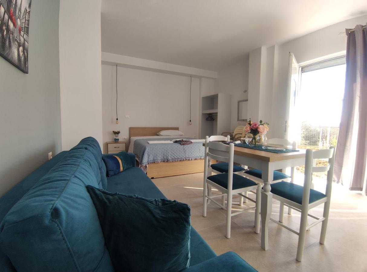 Ioania Apartments Sarandë Exterior foto